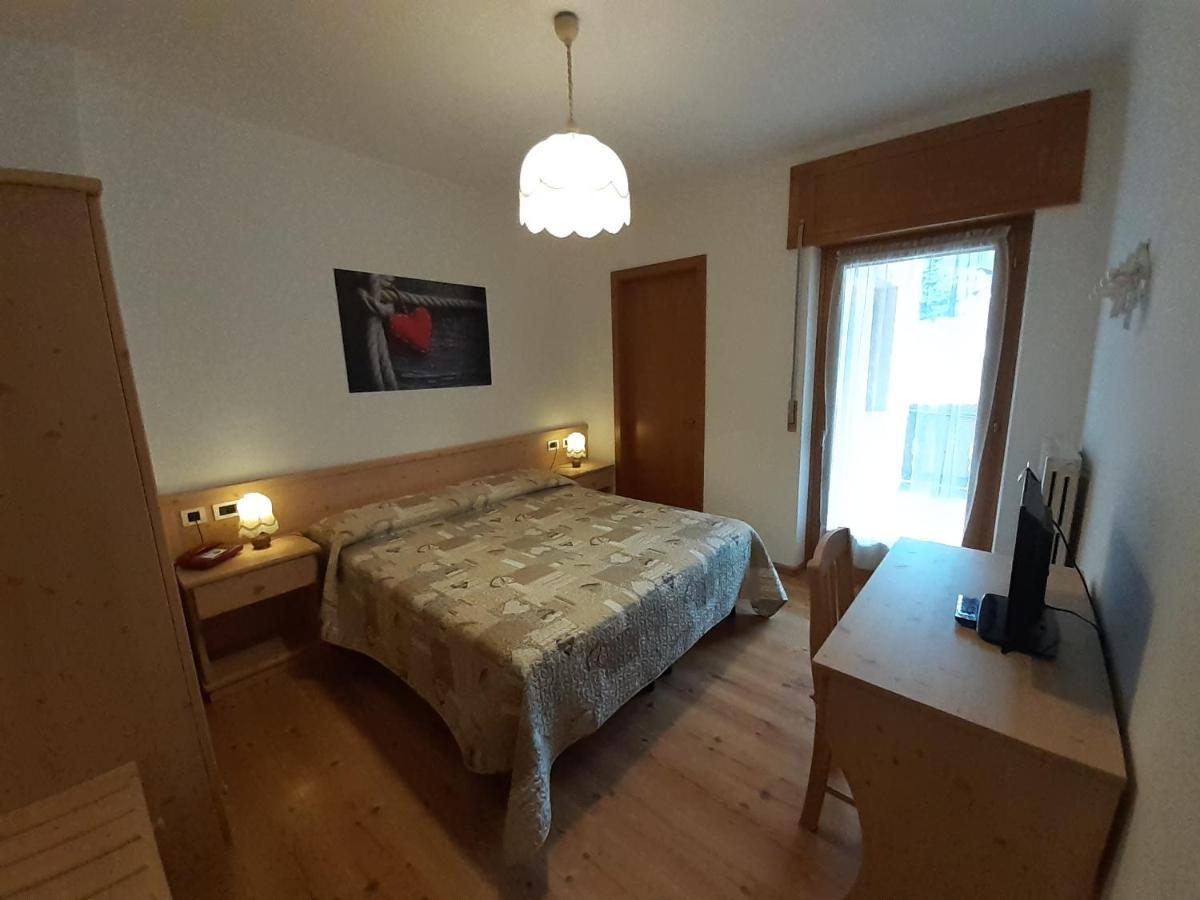 Hotel Garni Miramonti Falcade Luaran gambar