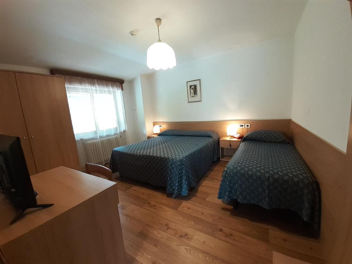 Hotel Garni Miramonti Falcade Luaran gambar