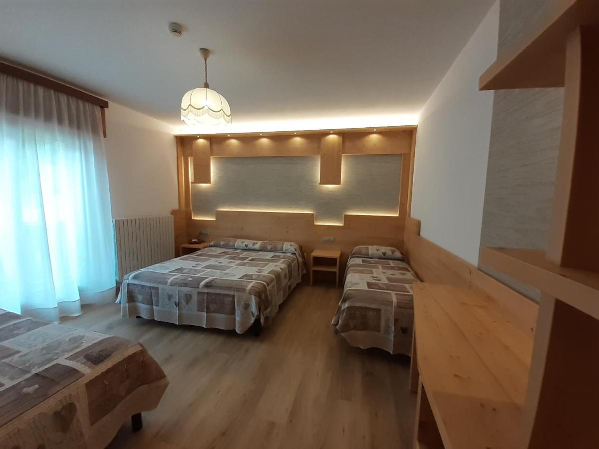 Hotel Garni Miramonti Falcade Luaran gambar