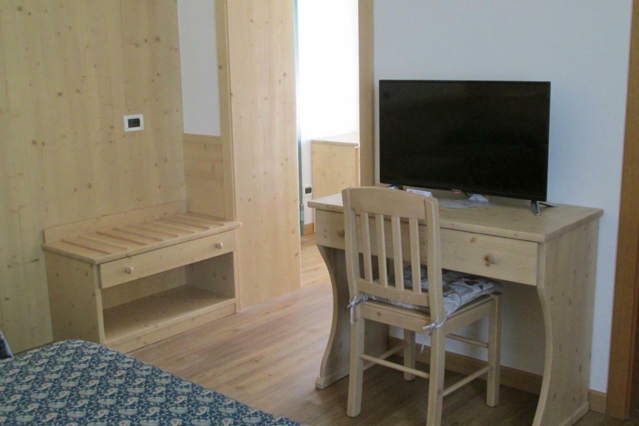 Hotel Garni Miramonti Falcade Luaran gambar