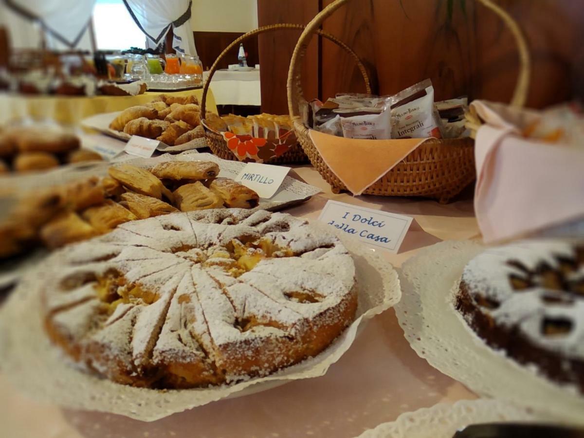 Hotel Garni Miramonti Falcade Luaran gambar