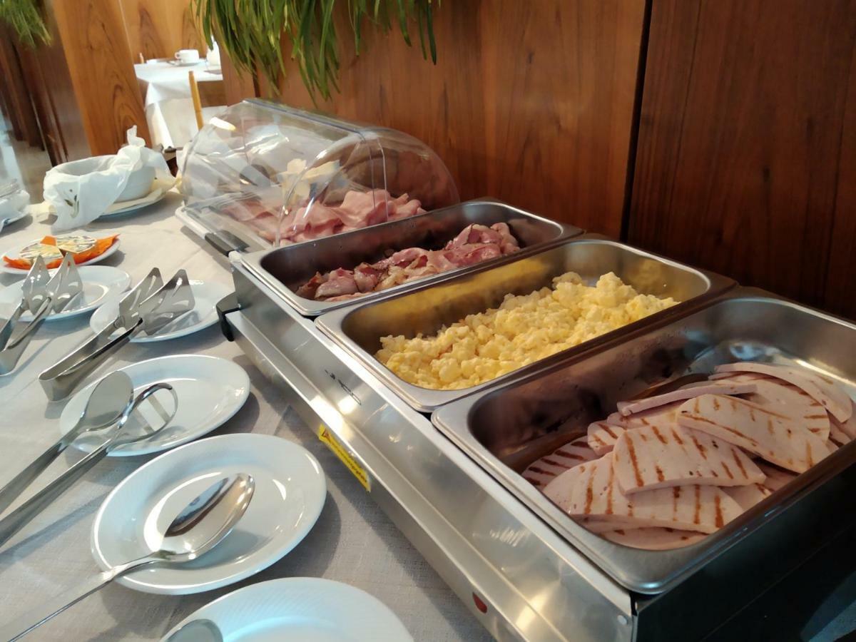 Hotel Garni Miramonti Falcade Luaran gambar