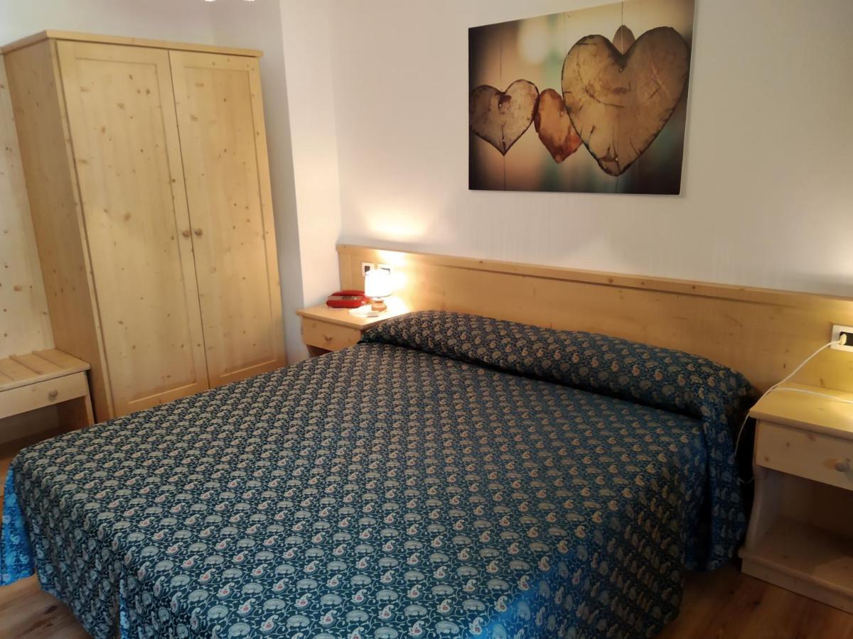 Hotel Garni Miramonti Falcade Luaran gambar